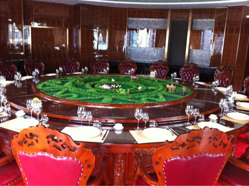 青岛酒店实木餐桌、酒店实木餐桌、饭店餐桌